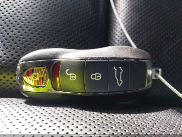 2014 PORSCHE CAYENNE WP1AA2A24ELA95387 Photo 10