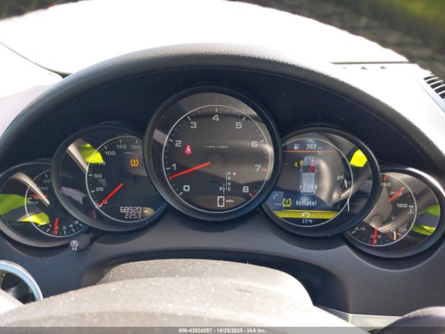 2014 PORSCHE CAYENNE WP1AA2A24ELA95387 Photo 6