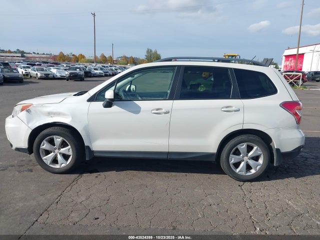 Subaru Forester 2.5i Premium 2015 JF2SJADC9FH452539 Image 14