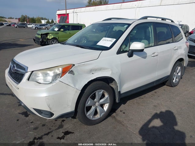 Subaru Forester 2.5i Premium 2015 JF2SJADC9FH452539 Image 2