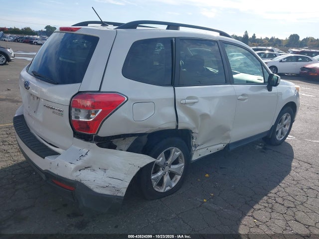 Subaru Forester 2.5i Premium 2015 JF2SJADC9FH452539 Image 4