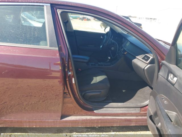 2018 KIA OPTIMA 5XXGT4L30JG191311 Photo 4