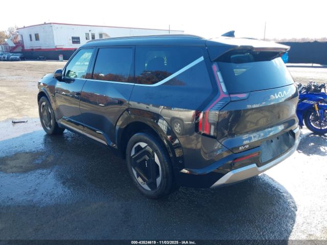 2024 KIA EV9 KNDADFS58R6039868 Photo 2