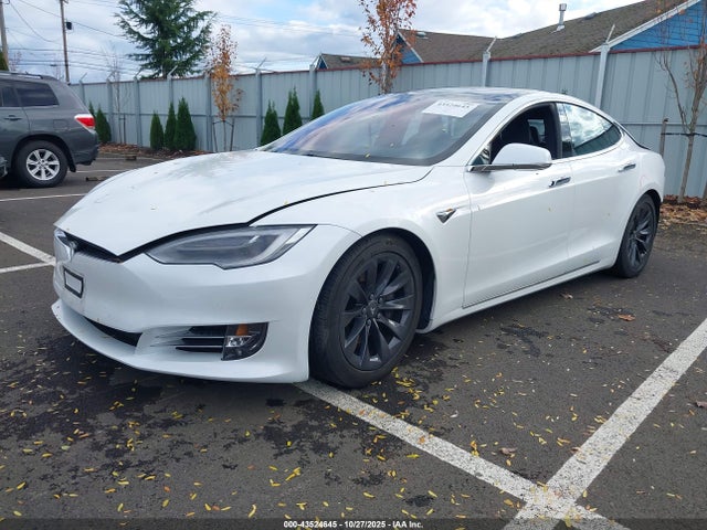 2019 TESLA MODEL S 5YJSA1E27KF343818 Photo 1
