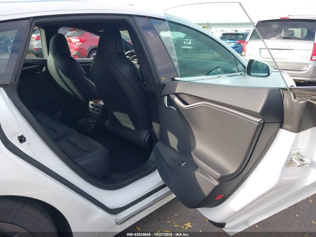 2019 TESLA MODEL S 5YJSA1E27KF343818 Photo 7