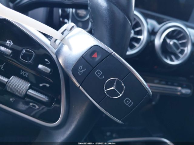 2021 MERCEDES-BENZ CLA 250 W1K5J4HB0MN167862 Photo 10