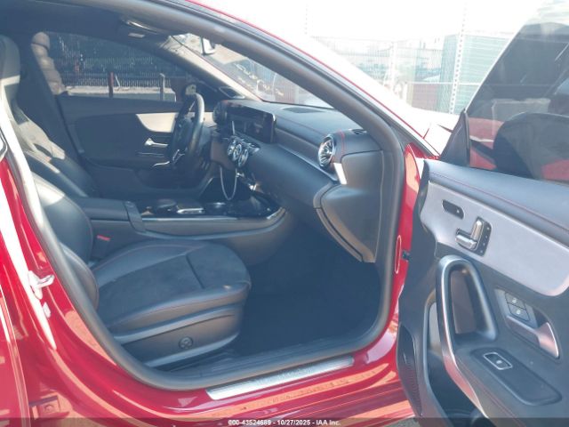 2021 MERCEDES-BENZ CLA 250 W1K5J4HB0MN167862 Photo 4