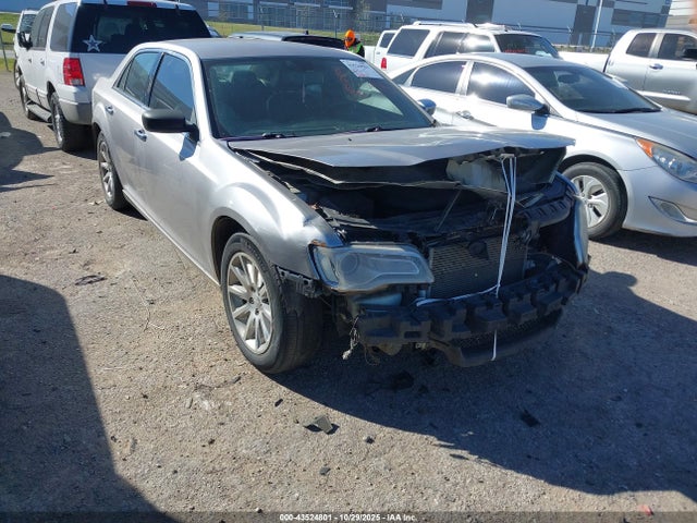2011 CHRYSLER 300 2C3CA5CG6BH547065