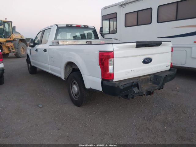 2018 FORD F-250 1FT7W2A62JEB98239 Photo 2