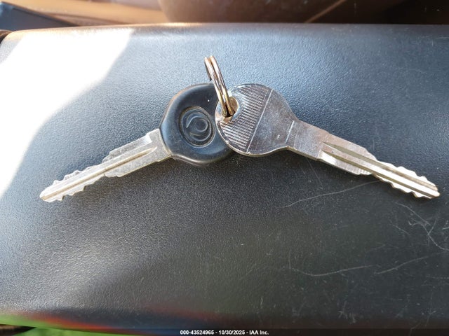 43524965 :رقم المزاد ، JM1NA3534T0711390 vin ، 1996 Mazda Mx-5 Miata مزاد بيع