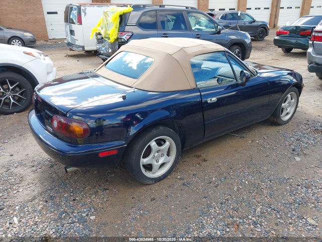 43524965 :رقم المزاد ، JM1NA3534T0711390 vin ، 1996 Mazda Mx-5 Miata مزاد بيع