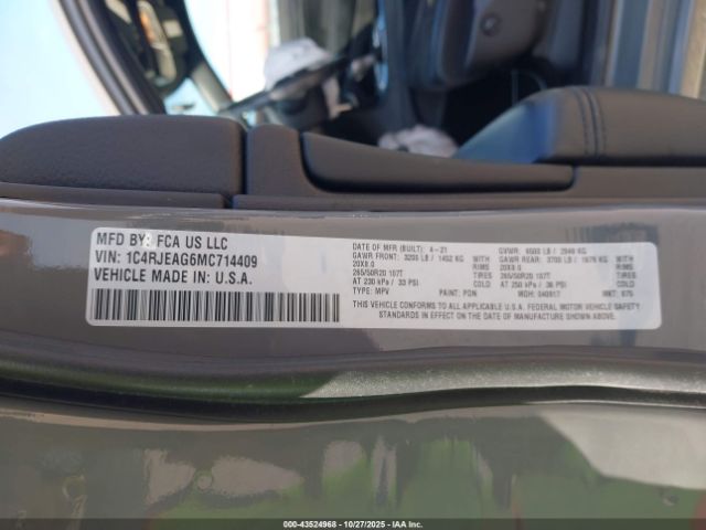 2021 JEEP GRAND CHEROKEE 1C4RJEAG6MC714409 Photo 8