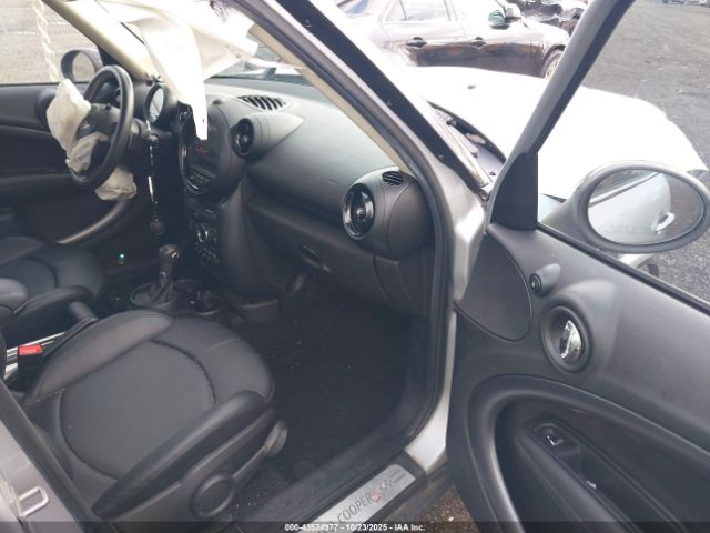 2015 MINI COUNTRYMAN WMWZC3C55FWT01857 Photo 4