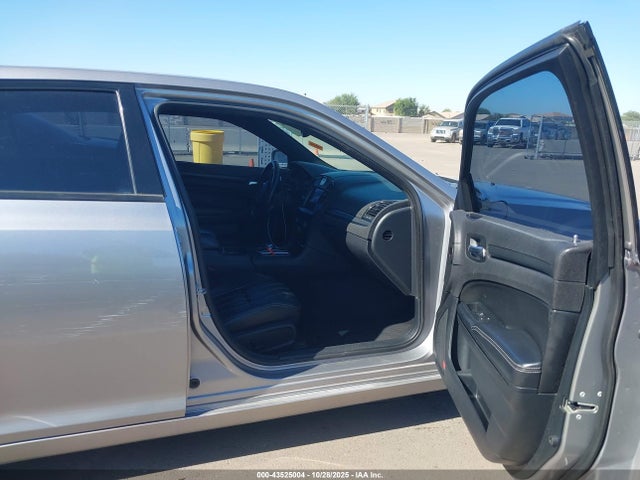 Chrysler 300 300s 2015 2C3CCABGXFH797239 Image 5