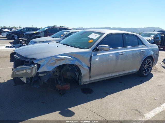 2C3CCABGXFH797239 Chrysler 300 300s