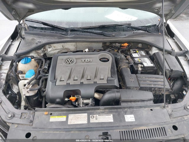 Aukcja sprzedaży 2013 Volkswagen Passat 2.0l Tdi Sel Premium, vin: 1VWCN7A3XDC095930, numer aukcji: 43525114