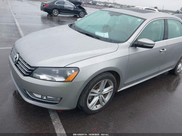 Aukcja sprzedaży 2013 Volkswagen Passat 2.0l Tdi Sel Premium, vin: 1VWCN7A3XDC095930, numer aukcji: 43525114