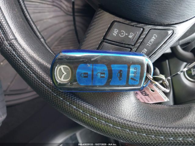 2015 MAZDA MAZDA3 3MZBM1U79FM180818 Photo 10