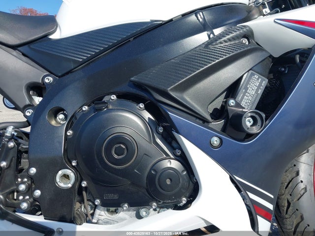 Suzuki GSX-R600 2025 JS1GN7FA6S7100262 Image 8