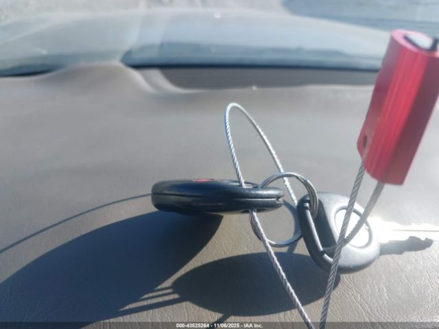 2000 CADILLAC DEVILLE 1G6KF5798YU352212 Photo 10