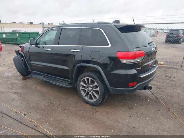 2018 JEEP GRAND CHEROKEE 1C4RJFBG7JC250997 Photo 2
