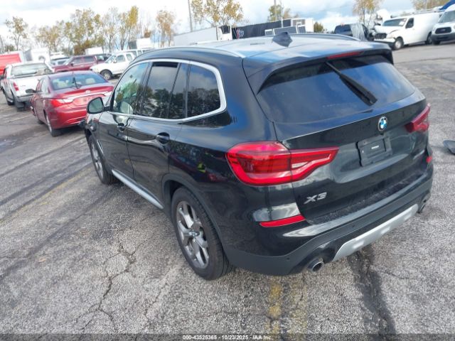 2020 BMW X3 5UXTY5C01L9C62075 Photo 2