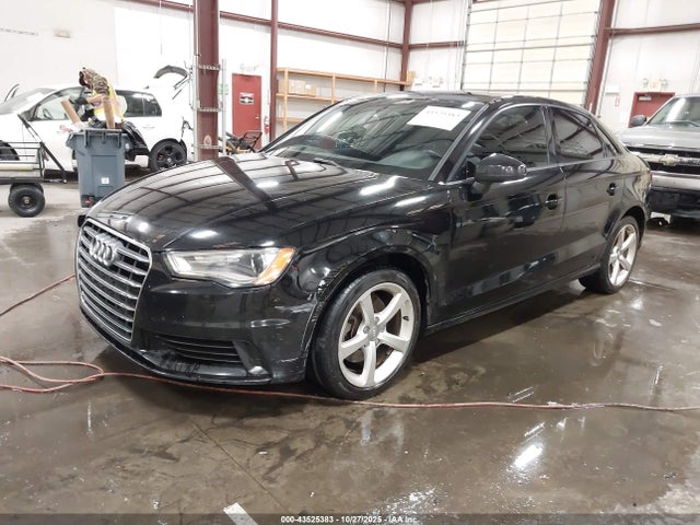 2015 AUDI A3 WAUACGFF1F1137593 Photo 1