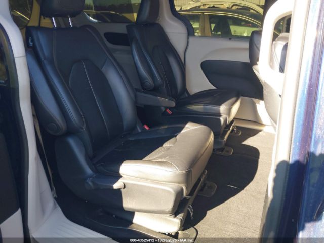 2018 CHRYSLER PACIFICA HYBRID 2C4RC1L76JR133494 Photo 7