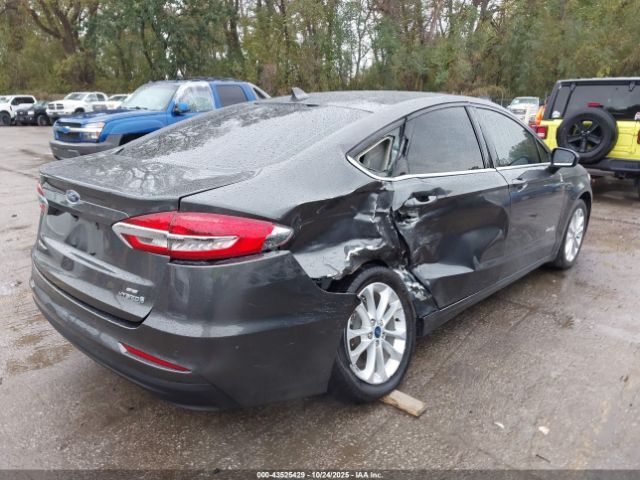 2019 FORD FUSION HYBRID 3FA6P0LU0KR152437 Photo 3