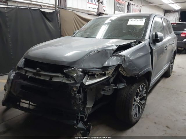 2018 MITSUBISHI OUTLANDER JA4AD3A33JJ003936 Photo 1