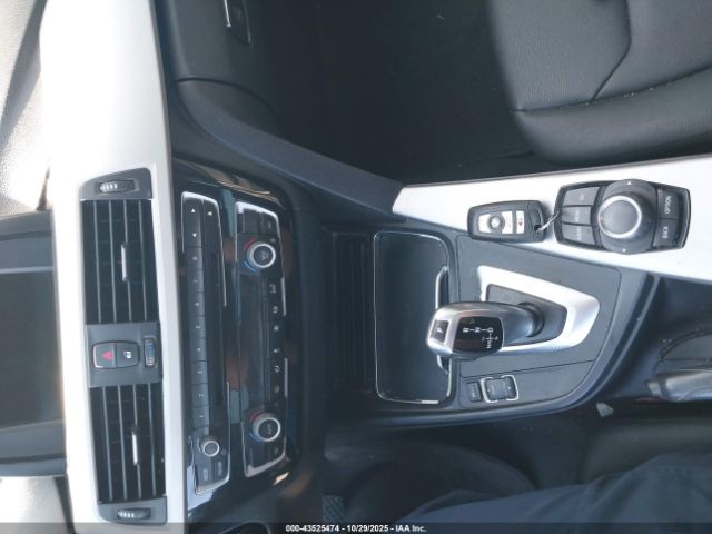 2017 BMW 320I WBA8A9C38HK864446 Photo 10