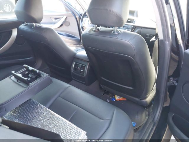 2017 BMW 320I WBA8A9C38HK864446 Photo 7