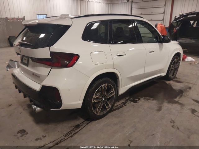 2024 BMW X1 WBX13EF04R5Y40544 Photo 3