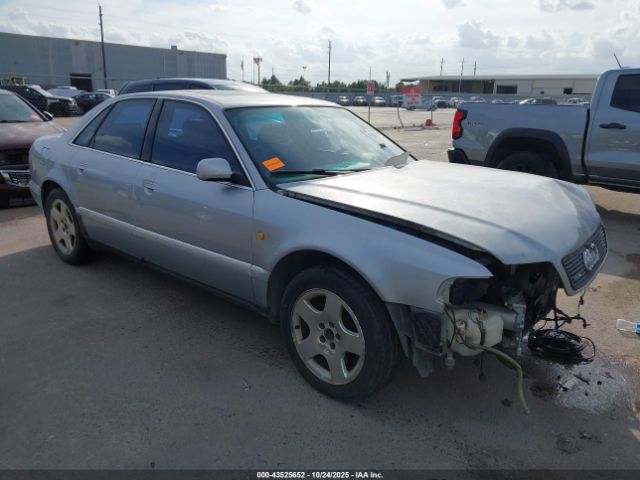 1998 AUDI A8 WAUBG74D7WN003917 Photo 0