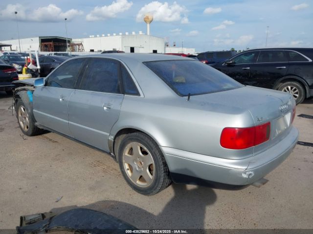 1998 AUDI A8 WAUBG74D7WN003917 Photo 2