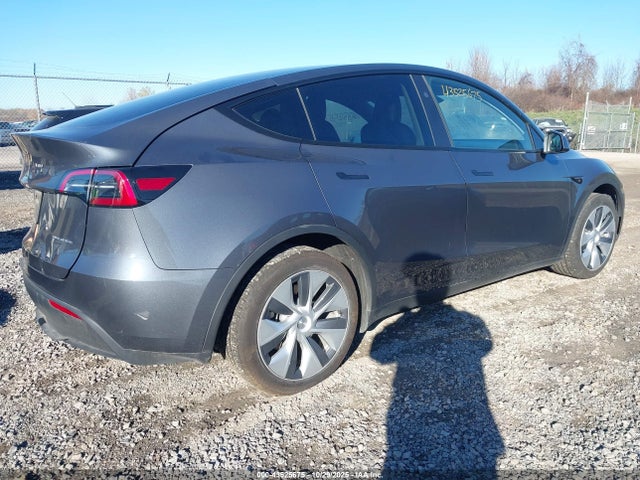 2023 TESLA MODEL Y 7SAYGDEE2PA155722 Photo 3