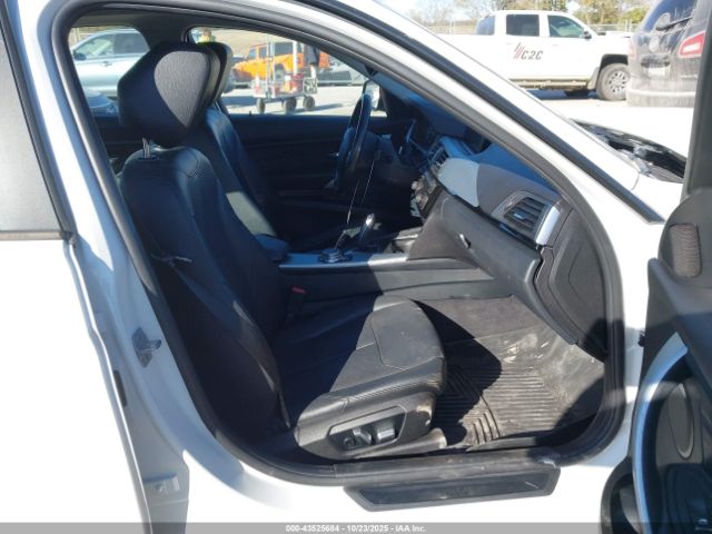 2017 BMW 320I WBA8E5G39HNU45513 Photo 4