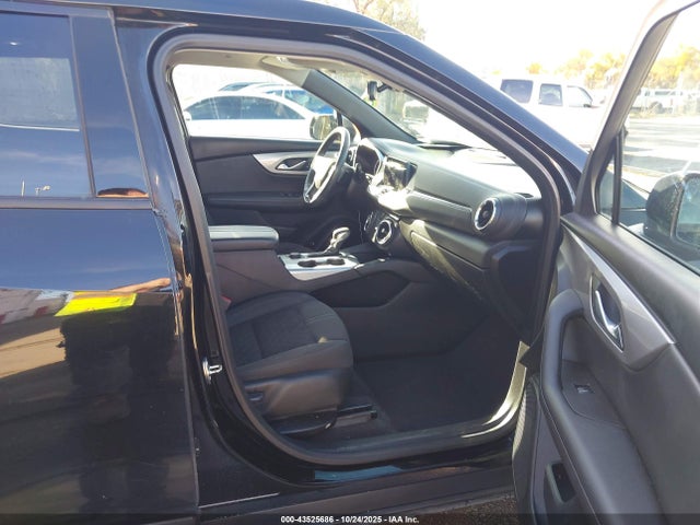 3GNKBHR46NS230852 Chevrolet Blazer Awd 2lt