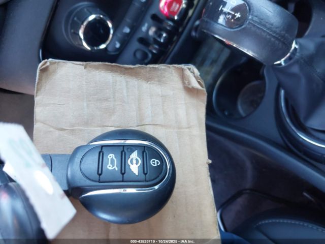 2017 MINI CLUBMAN WMWLN9C31H2E50006 Photo 10