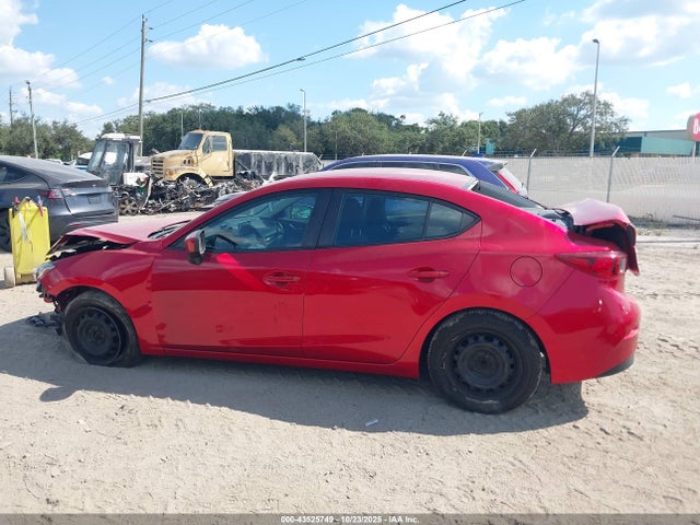 Продажа на аукционе авто 2015 Mazda Mazda3 I Sport, vin: 3MZBM1U76FM134895, номер лота: 43525749