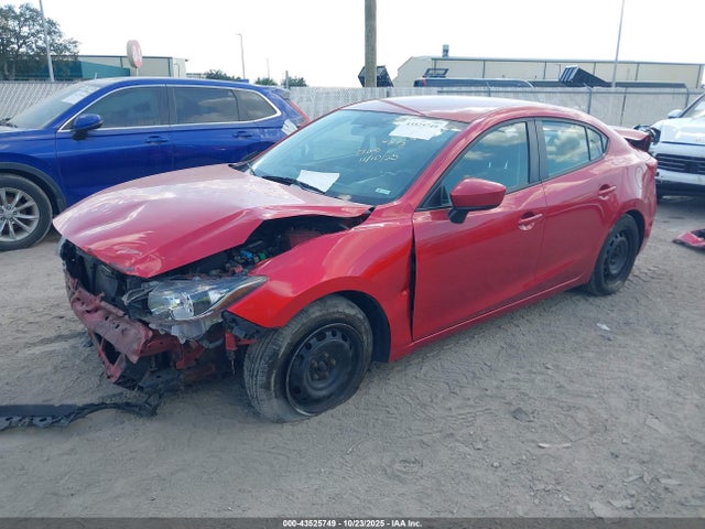 Продажа на аукционе авто 2015 Mazda Mazda3 I Sport, vin: 3MZBM1U76FM134895, номер лота: 43525749