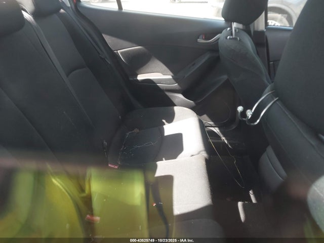 Продажа на аукционе авто 2015 Mazda Mazda3 I Sport, vin: 3MZBM1U76FM134895, номер лота: 43525749