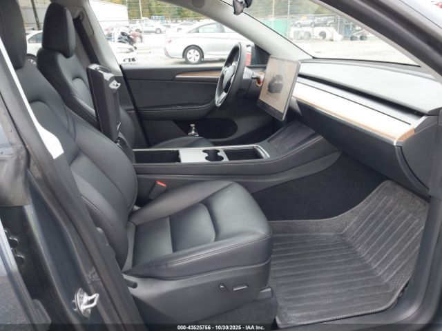 2023 TESLA MODEL Y 7SAYGDEE4PA068663 Photo 4