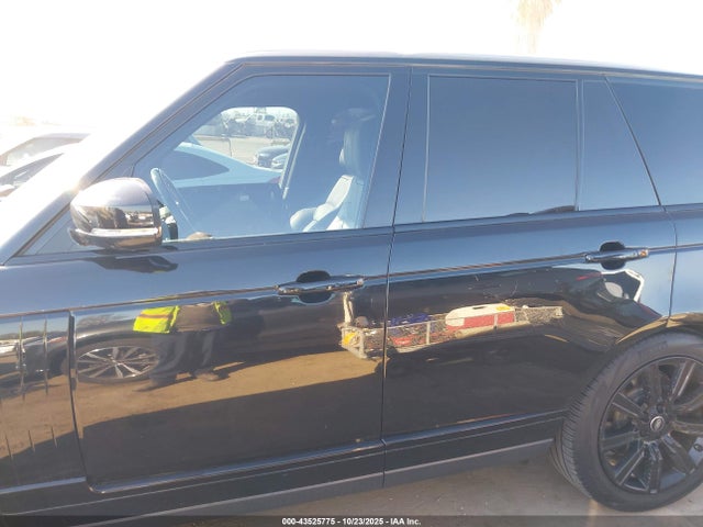 Land Rover Range Rover P525 Westminster 2021 SALGS2SE7MA429044 Image 15