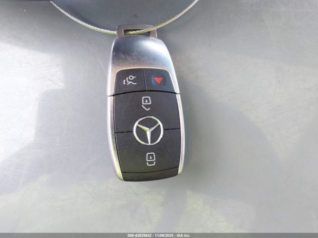 2021 MERCEDES-BENZ GLB 250 W1N4M4GB7MW093499 Photo 10