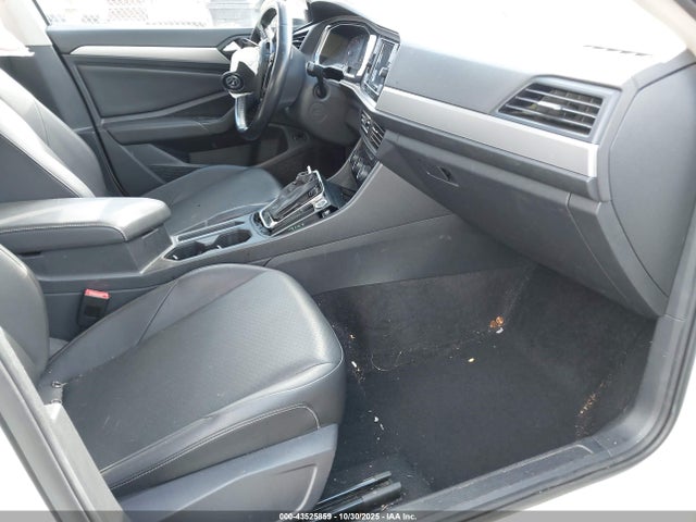 Продаж на аукціоні авто 2019 Volkswagen Jetta 1.4t R-line/1.4t S/se, vin: 3VWCB7BU0KM177693, номер лоту: 43525859