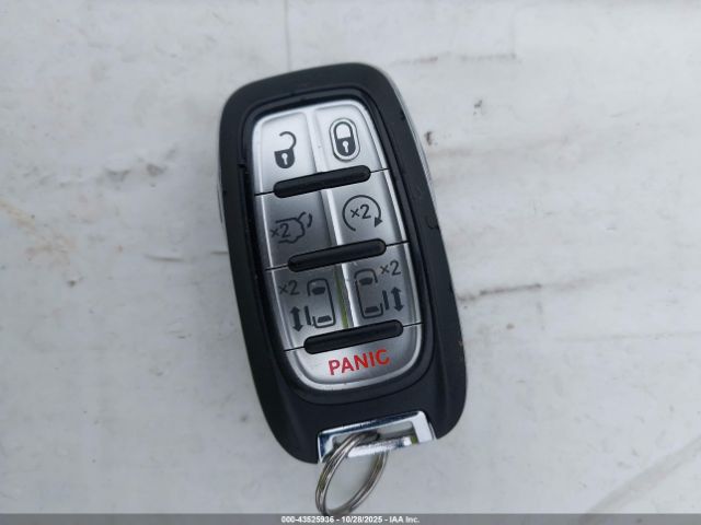 2022 CHRYSLER PACIFICA HYBRID 2C4RC1S77NR119210 Photo 10