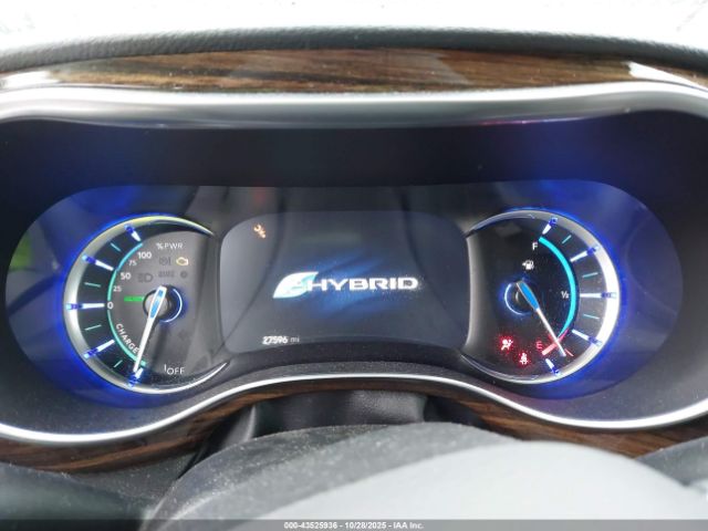 2022 CHRYSLER PACIFICA HYBRID 2C4RC1S77NR119210 Photo 6
