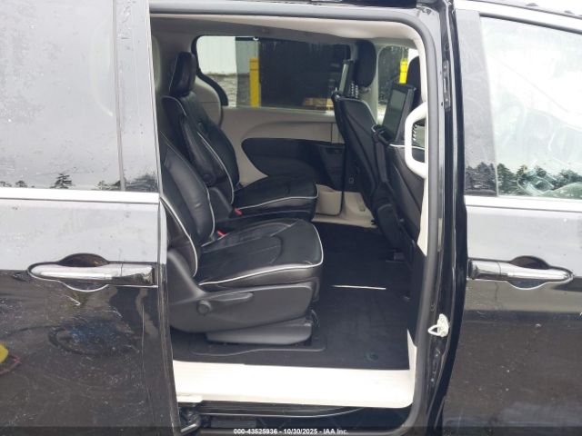 2022 CHRYSLER PACIFICA HYBRID 2C4RC1S77NR119210 Photo 7