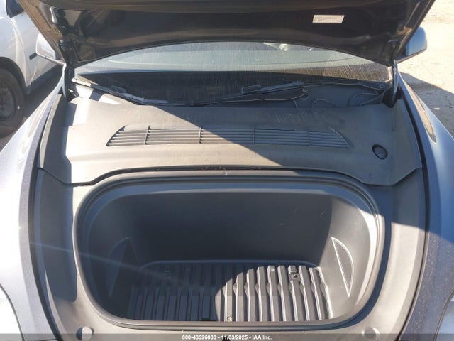 2025 TESLA MODEL Y 7SAYGAEE5SF252696 Photo 9